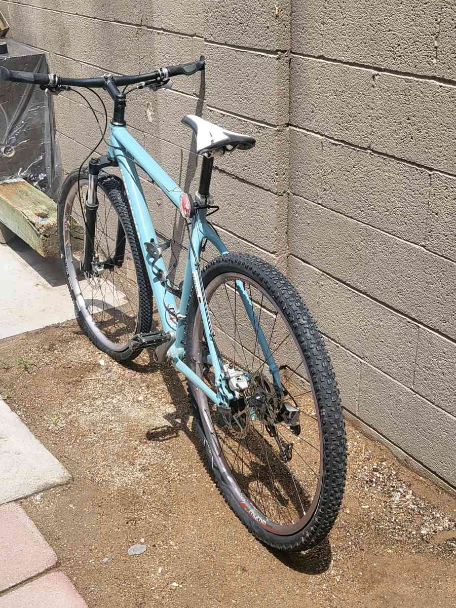 Gary Fisher Paragon Genesis Bike - Las Vegas, Nevada - FleaMarketBay