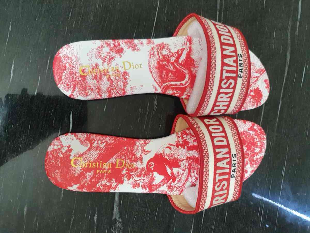 sandal christian  dior paris - Pennsylvania Furnace, Pennsylvania - FleaMarketBay