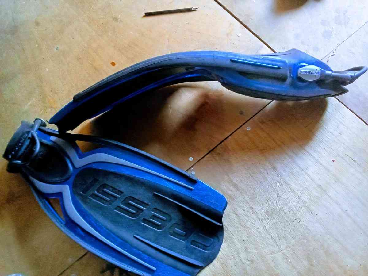 Scuba Gear - Buffalo, New York - FleaMarketBay