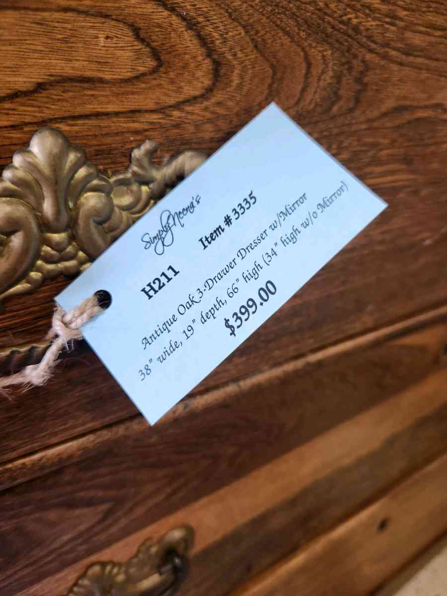 antique 3 drawer oak dresser with mirror - Alexander, North Carolina - FleaMarketBay