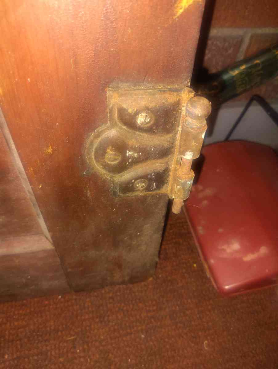 FIVE PANEL ANTIQUE WOODEN DOOR - Rossford, Ohio - FleaMarketBay