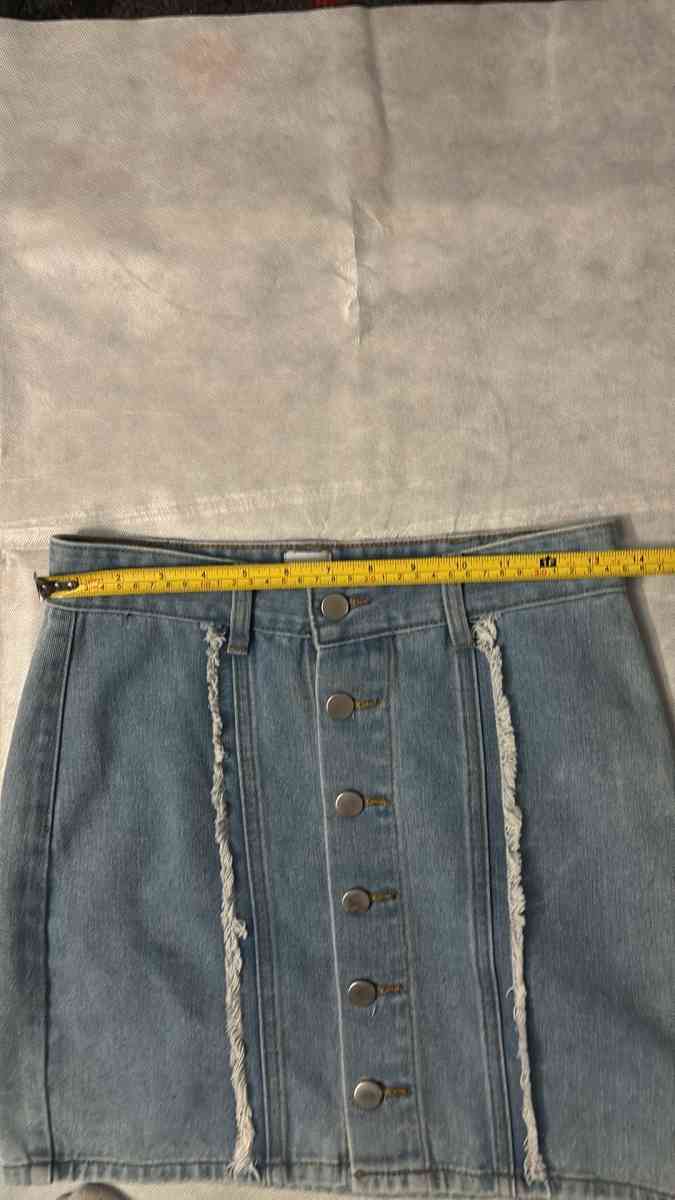 Princess Polly Mariya Fray Denim Mini Skirt Size 2 Blue Conc - Atlanta, Georgia - FleaMarketBay