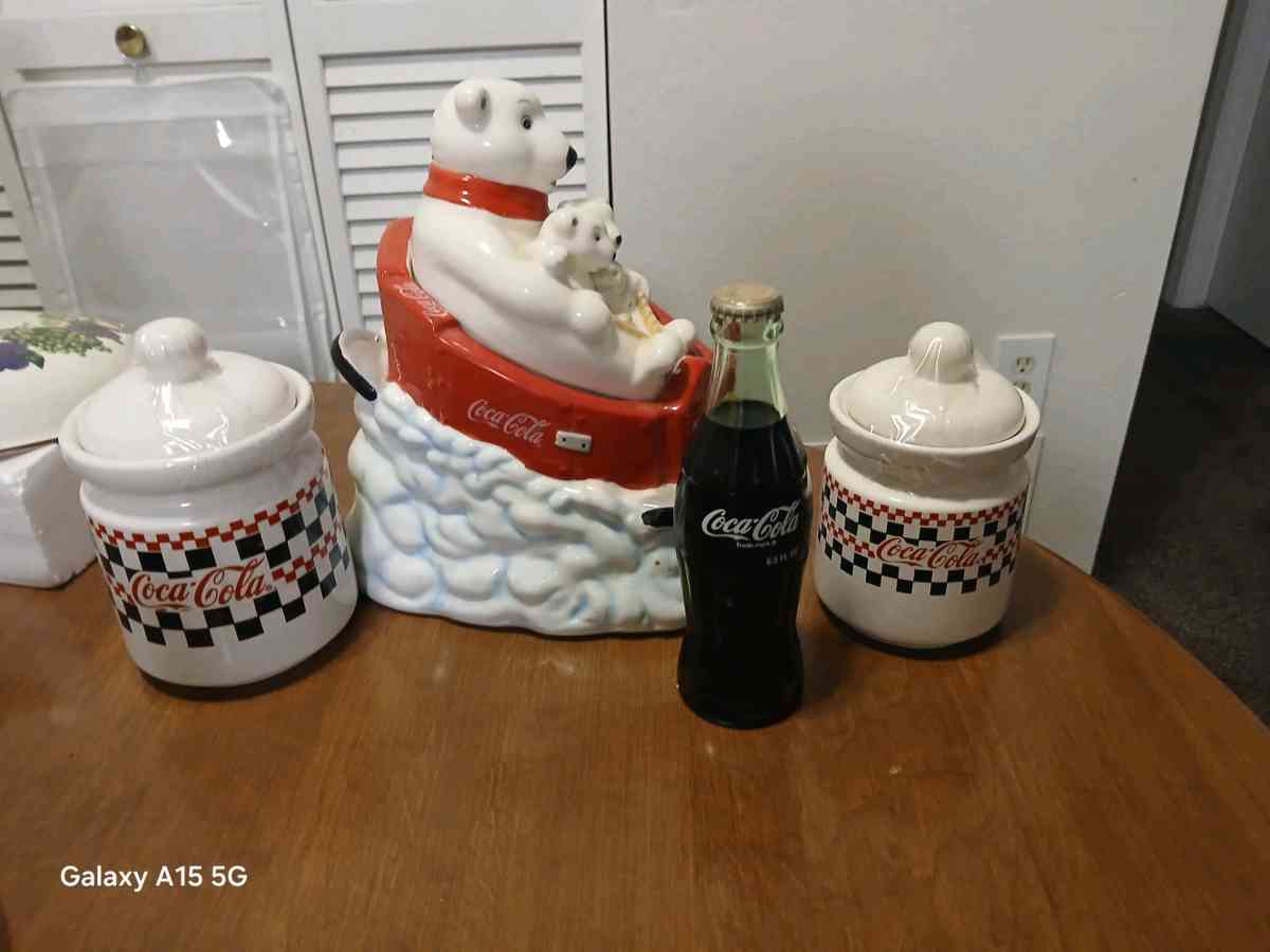 Coke Cola Limited Edition Collectables - Dewitt, Michigan