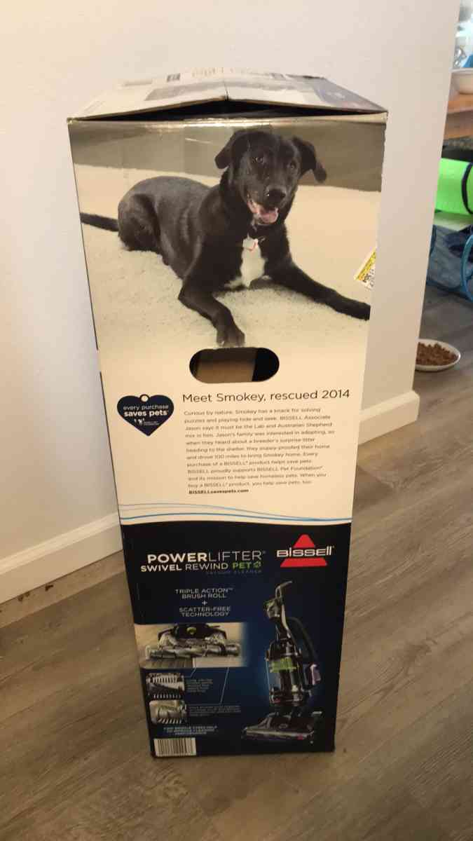 Bissel power lift pet vacuum cleaner - Santa Barbara, California - FleaMarketBay