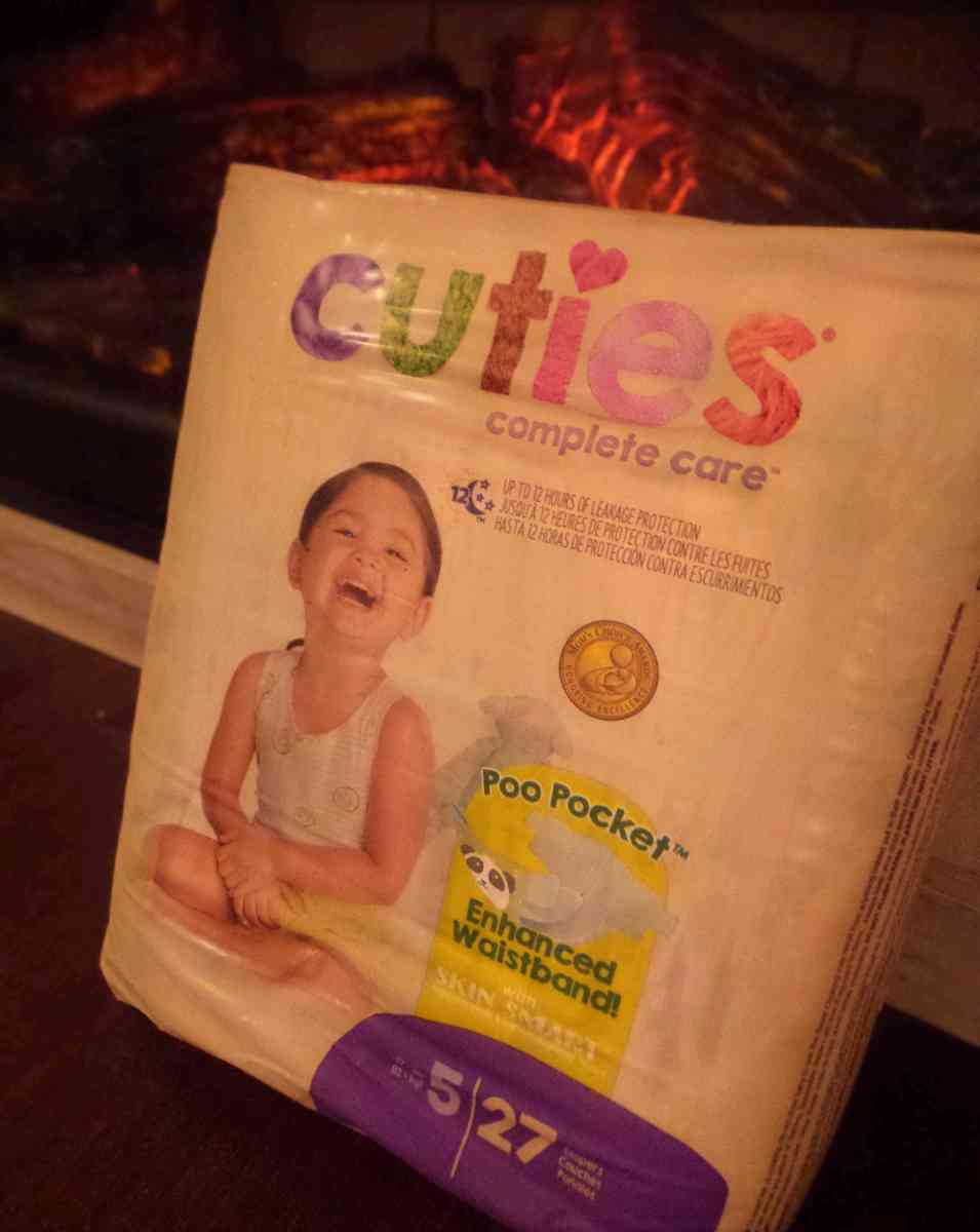 Cuties Diapers Size 5 - Brick, New Jersey - FleaMarketBay