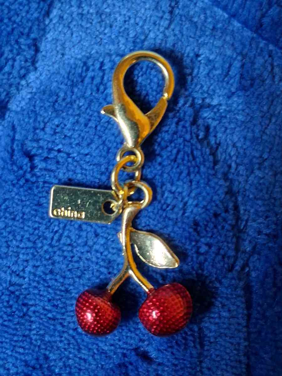 COACH MINI RED CHERRY GOLD TONE BAG CHARM  KEYCHAIN - Elysburg, Pennsylvania - FleaMarketBay