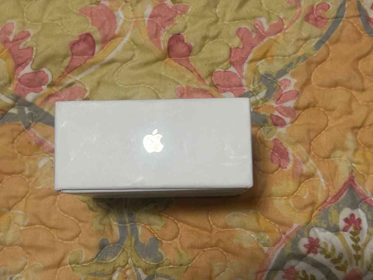 AirPods - Albuquerque, New Mexico - FleaMarketBay