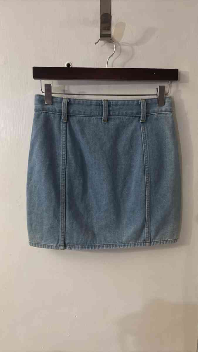 Princess Polly Mariya Fray Denim Mini Skirt Size 2 Blue Conc - Atlanta, Georgia - FleaMarketBay