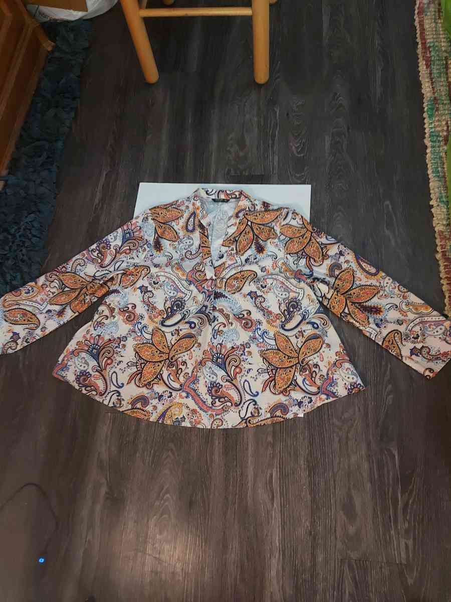 SHEIN Curve Floral Paisley Print Blouse Size 2XL - Atlanta, Georgia - FleaMarketBay