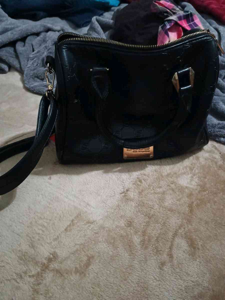 womens black bebe Los Angeles purse - Lubbock, Texas - FleaMarketBay