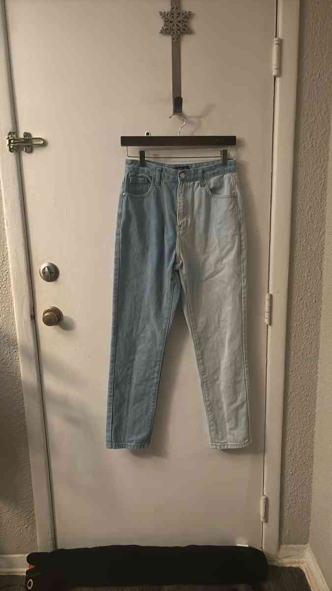 Nasty Gal Two Tone Straight Leg Denim Jeans - Atlanta, Georgia - FleaMarketBay