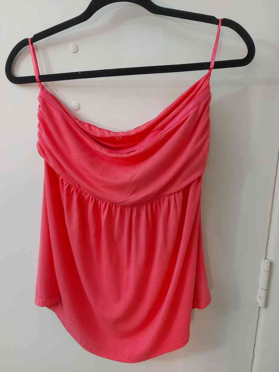 NY  CO New York and Company Pink Flowy Strapless Top Size M - Atlanta, Georgia