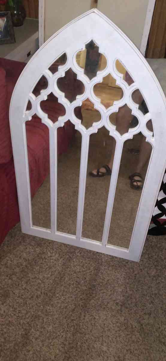 Mirror - Theodore, Alabama - FleaMarketBay