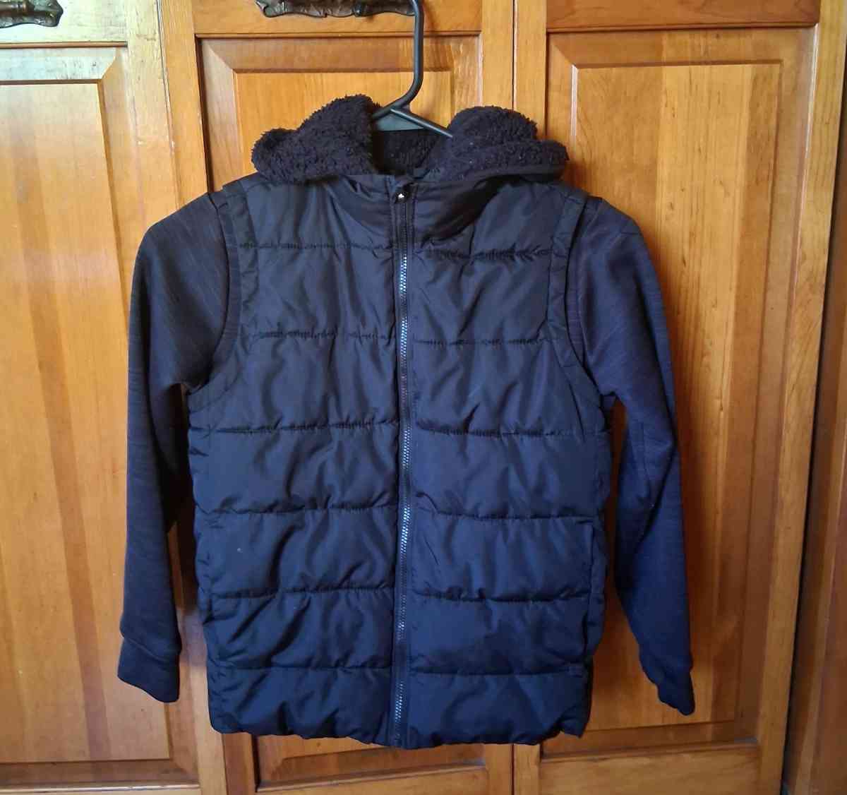 SALE BOYS OLD NAVY COAT YOUTH SIZE MEDIUM - Elysburg, Pennsylvania - FleaMarketBay