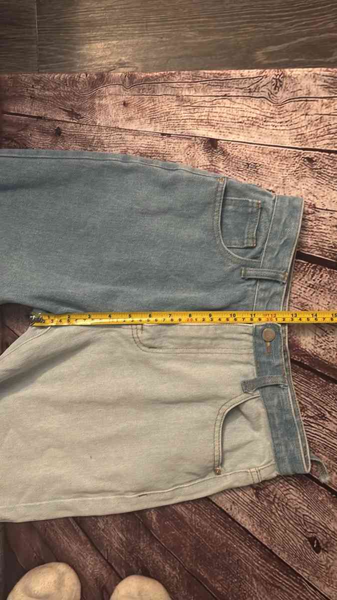 Nasty Gal Two Tone Straight Leg Denim Jeans - Atlanta, Georgia - FleaMarketBay