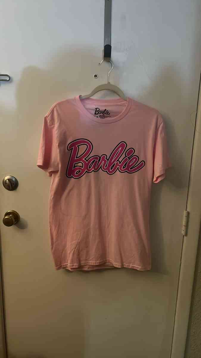Barbie Official Living the Dream Life Pink TShirt Size S - Atlanta, Georgia