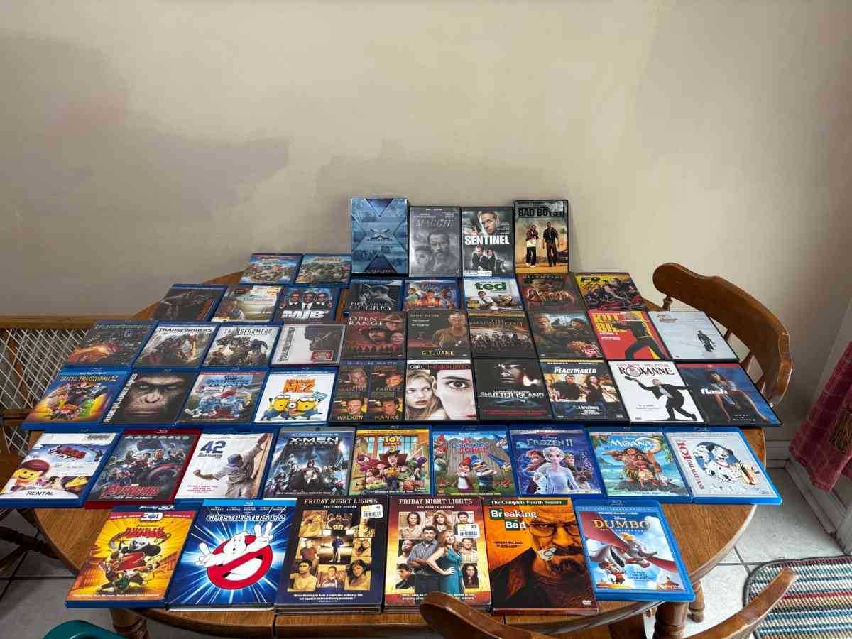blue ray movies and a couple regular movies too - Agency, Missouri - FleaMarketBay