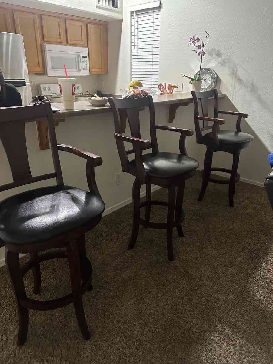 Set of 3 Wooden Bar Stools - Laveen, Arizona