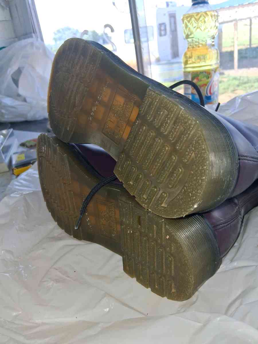 ladies size 7 Doc Martin purple boots - Moriarty, New Mexico - FleaMarketBay