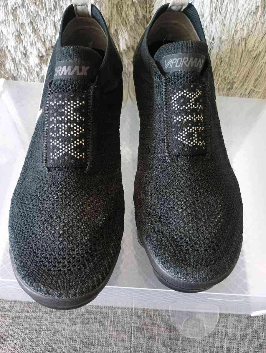 NIKE AIR VAPORMAX size 7 for women - Frostproof, Florida - FleaMarketBay