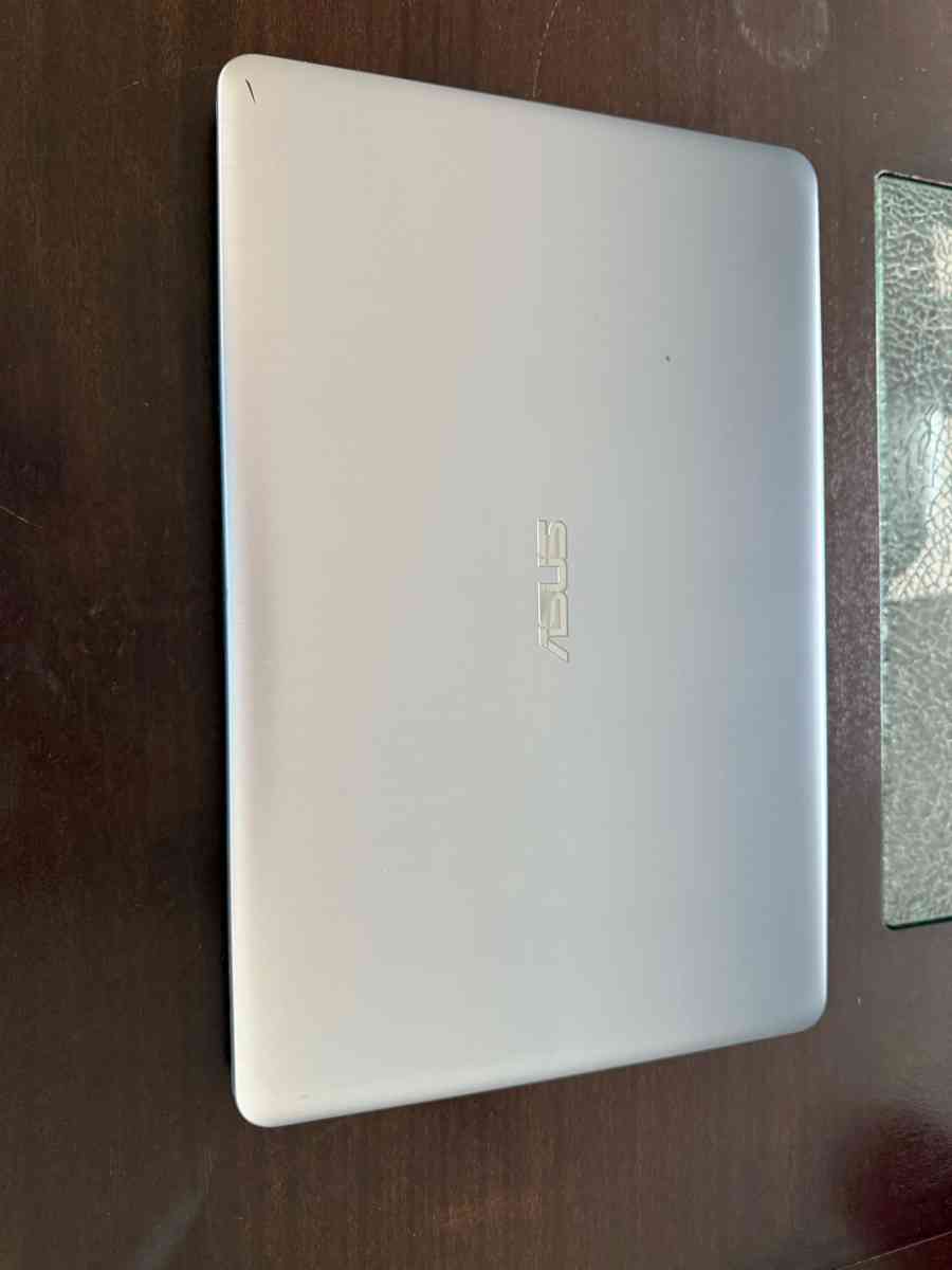 Laptop ASUS X540SA - Gardena, California - FleaMarketBay