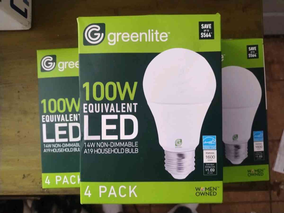 12 100 watt led lightbulbs - Cicero, Illinois