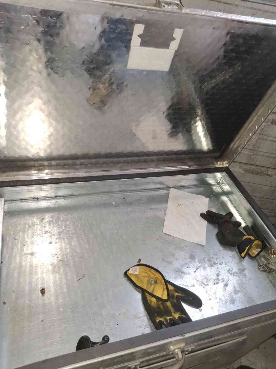 dog doors crates n more - Cottageville, South Carolina - FleaMarketBay