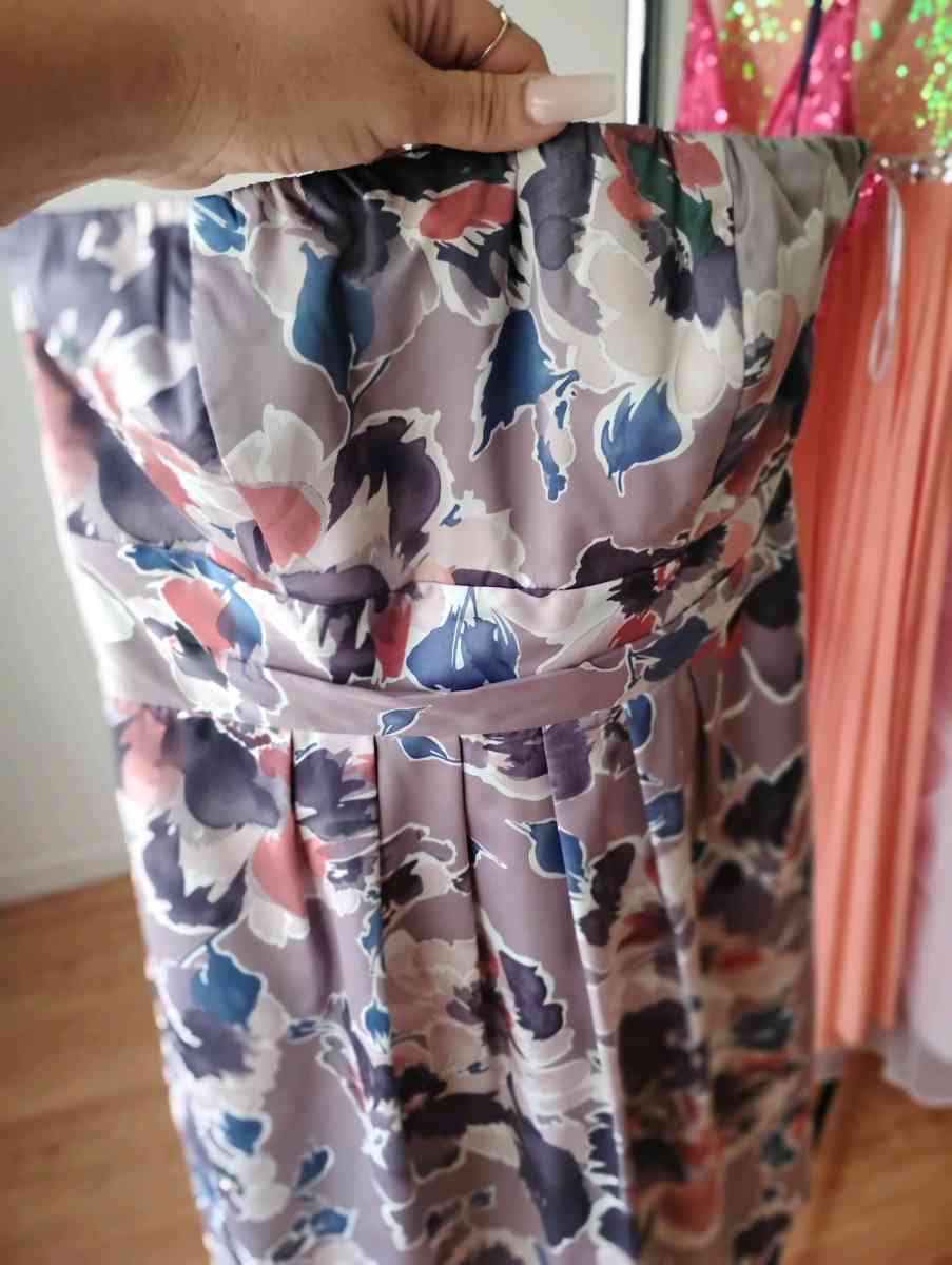 The limited mini floral silk dress - Kissimmee, Florida