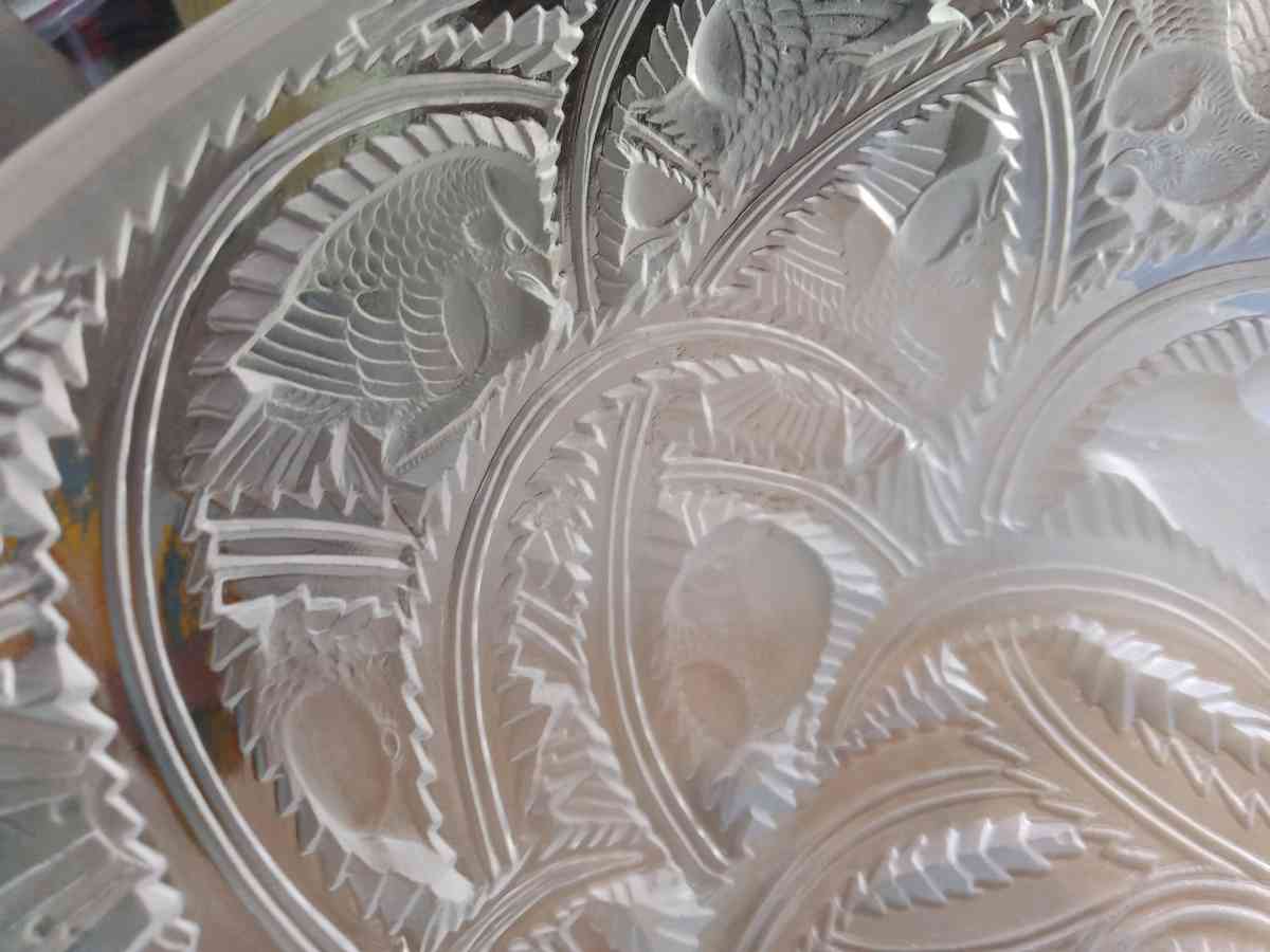 ESTATE SALE LALIQUE CRISTAL PARIS DECORATIVE BOWL BOX INCLUD - North Hollywood, California - FleaMarketBay
