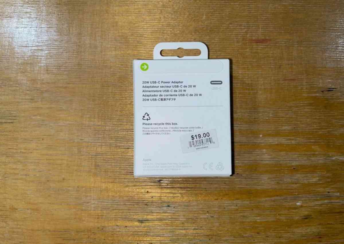 Siri 10 Apple Watch with charger and port - Alicia, Arkansas - FleaMarketBay