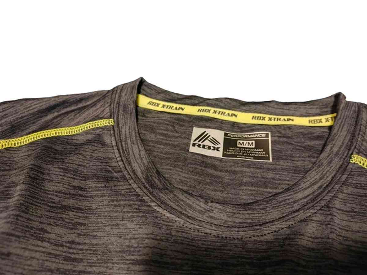 Reebok Solid Color Contrasting Stitching Undershirt Medium G - Alicia, Arkansas - FleaMarketBay