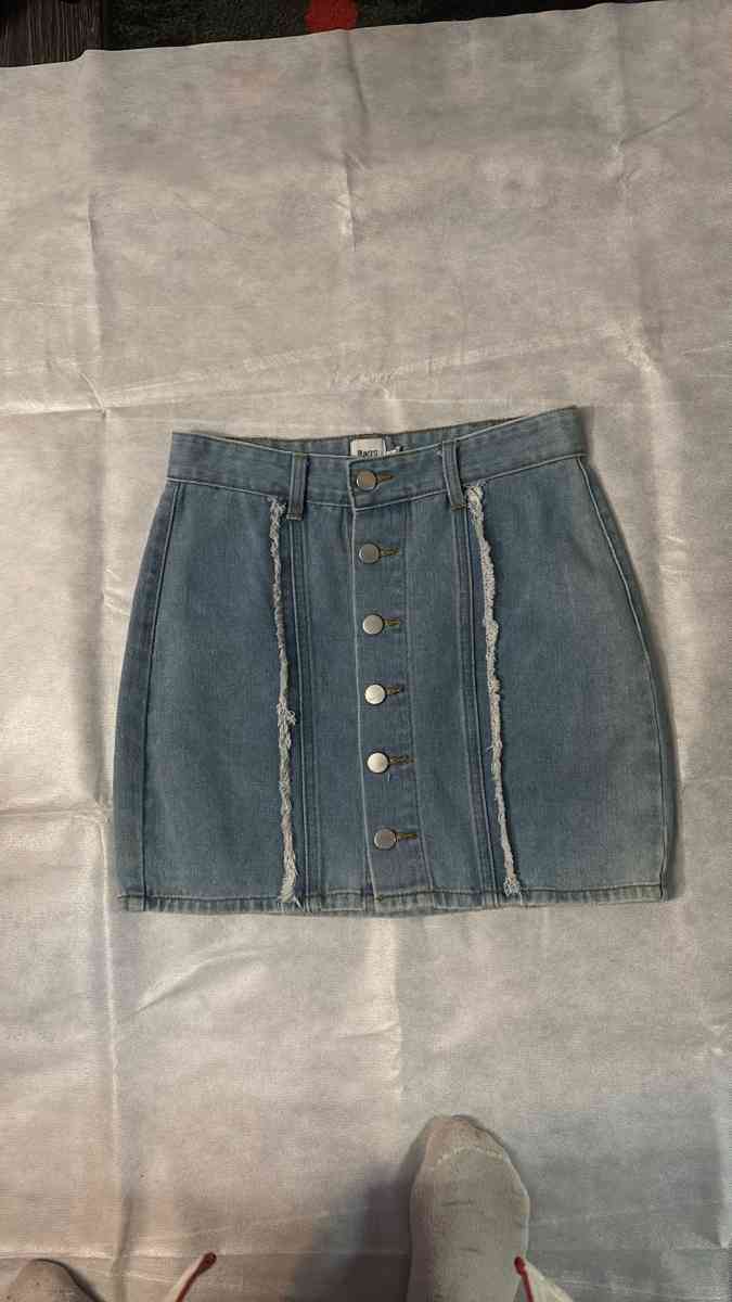 Princess Polly Mariya Fray Denim Mini Skirt Size 2 Blue Conc - Atlanta, Georgia - FleaMarketBay