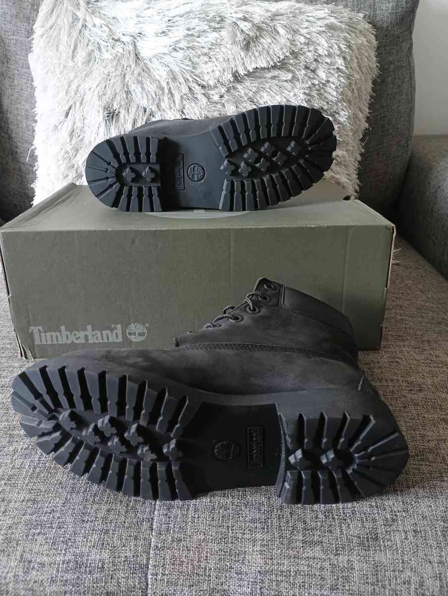 Timberland Premium 6 Inch Waterproof Boots Color Black Nubuc - Frostproof, Florida - FleaMarketBay