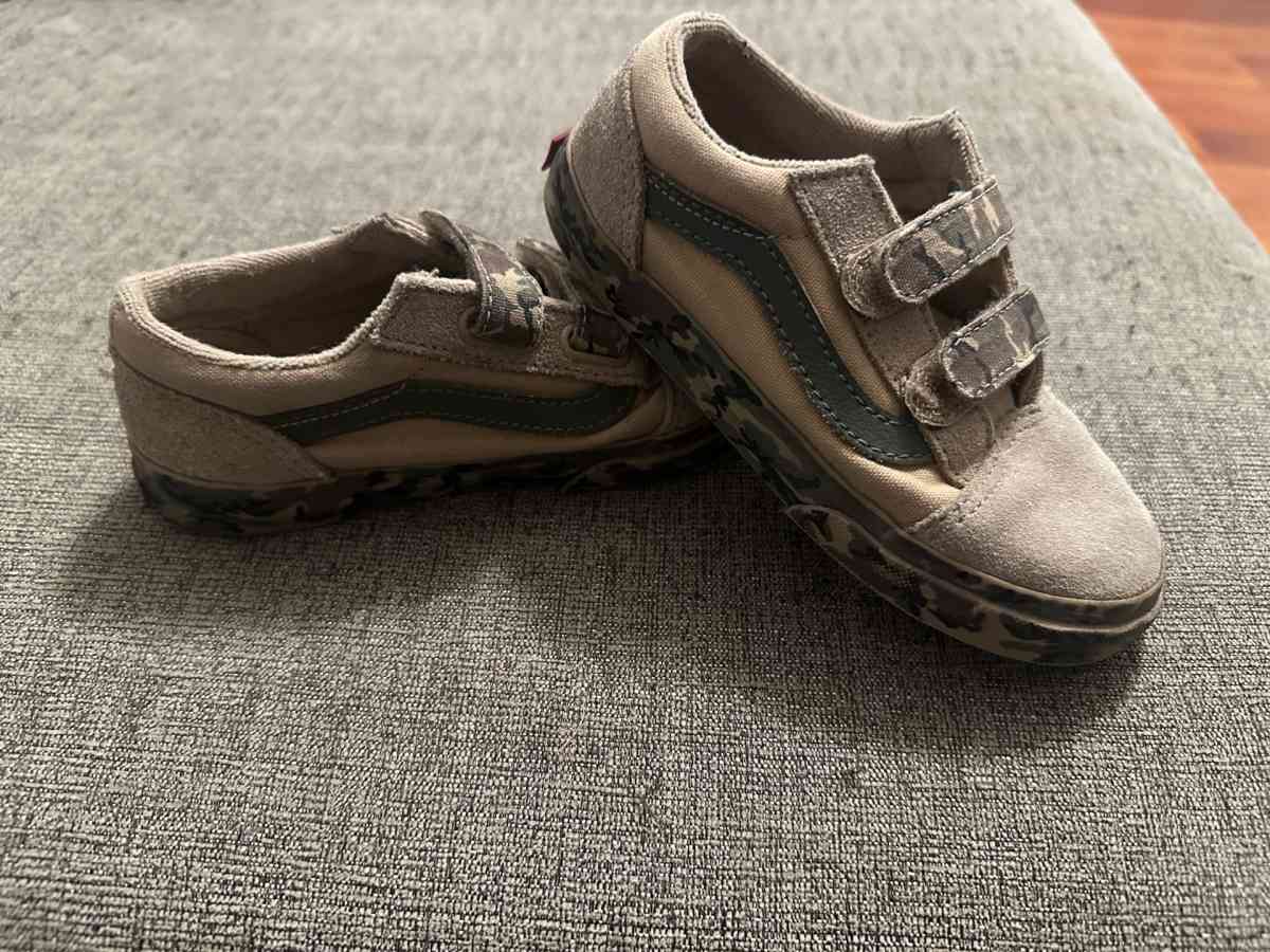 kids vans 10c