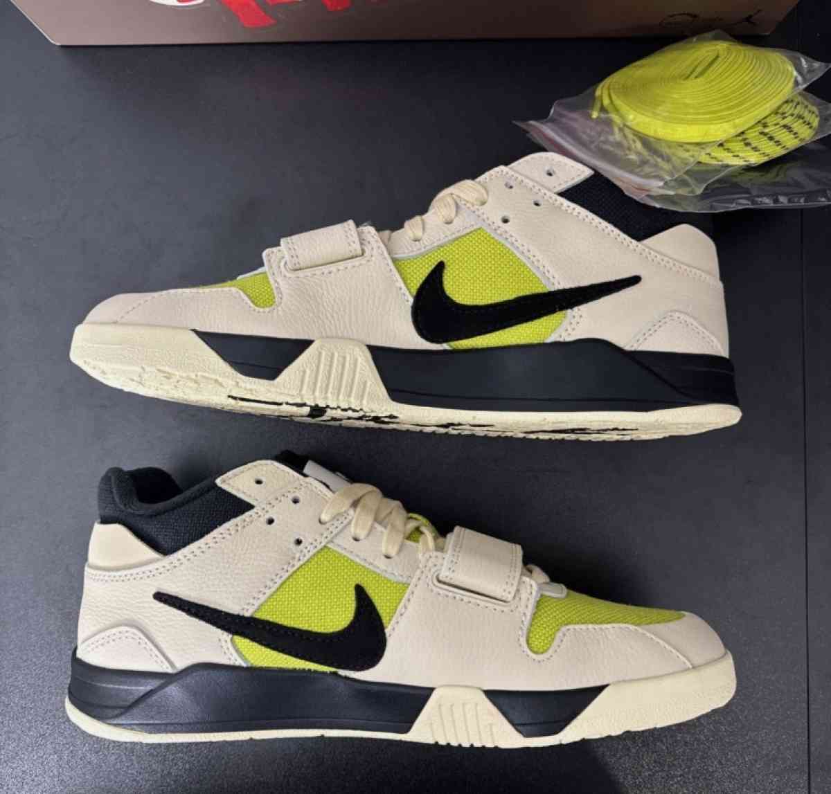 size 9 Nike Jordan air Jumpman Travis Scott edition - Alicia, Arkansas - FleaMarketBay