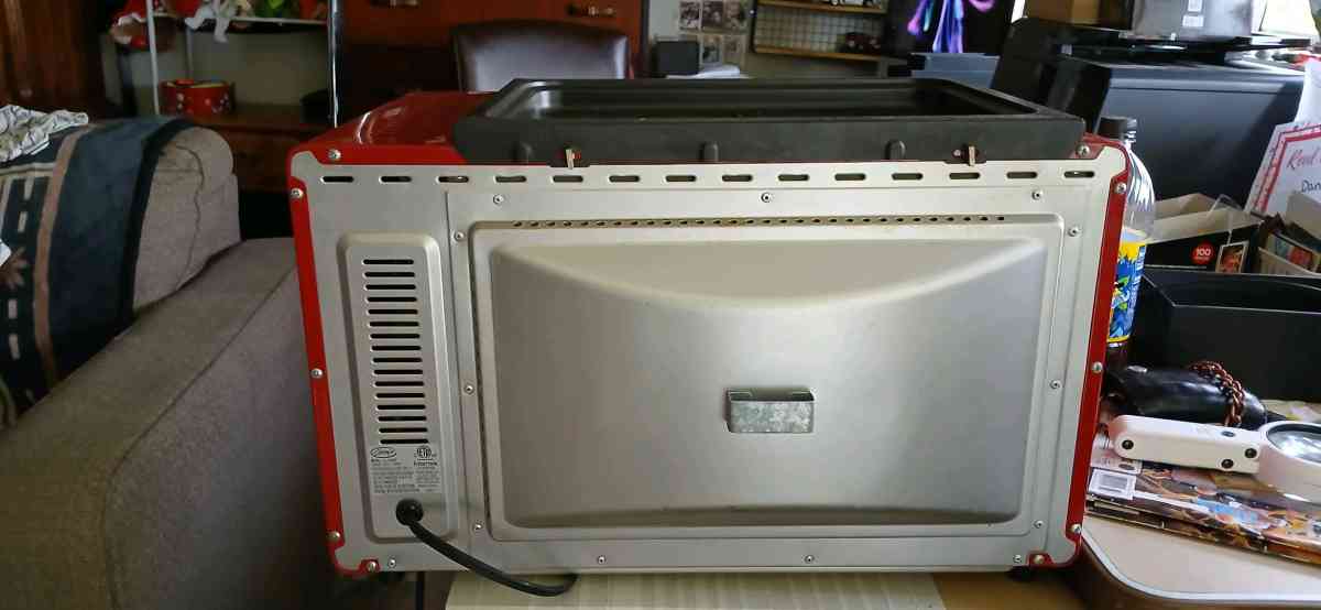 red toaster oven - Springfield, Missouri - FleaMarketBay