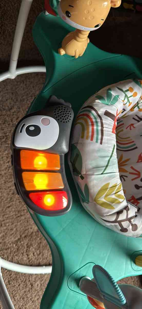 jumper - Flint, Michigan - FleaMarketBay