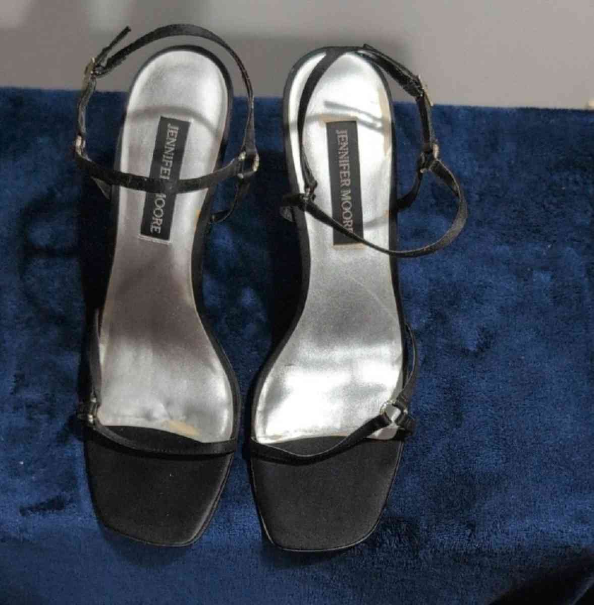 Jennifer Moore Black Heels with Transparent Accents 10 m - Baltimore, Ohio - FleaMarketBay