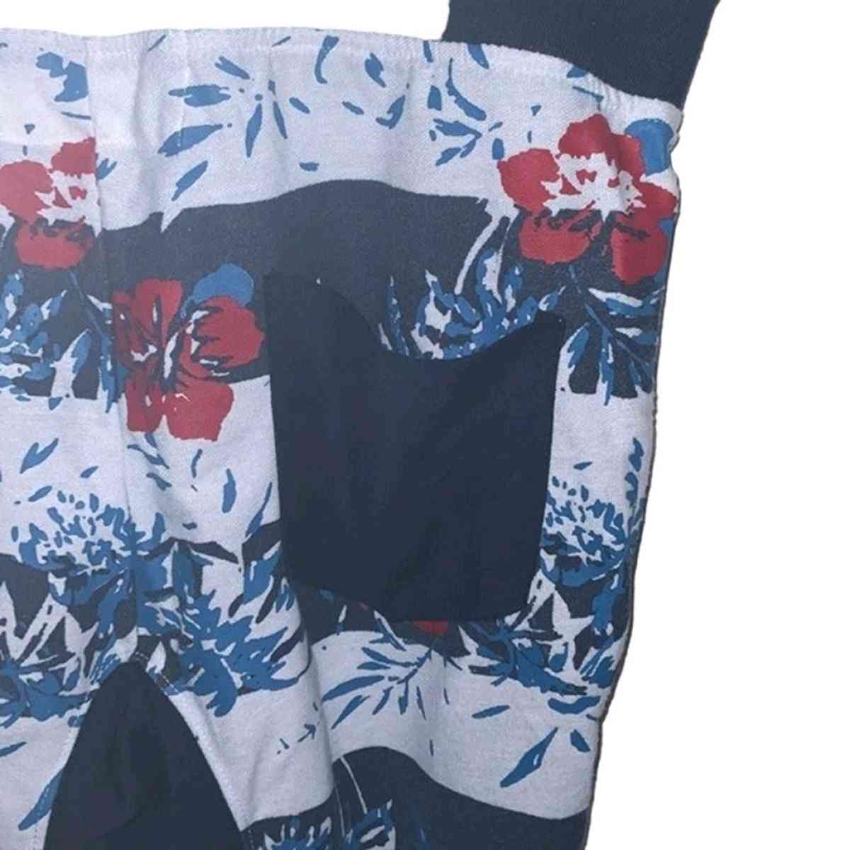 RETRO DISTRIKT Mens Athletic Shorts XL size  Good Condition - Alicia, Arkansas - FleaMarketBay