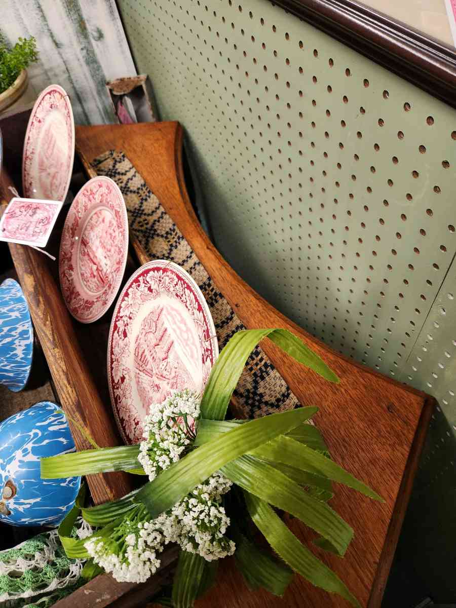 Vintage 2 drawer half moon console table - Alexander, North Carolina - FleaMarketBay