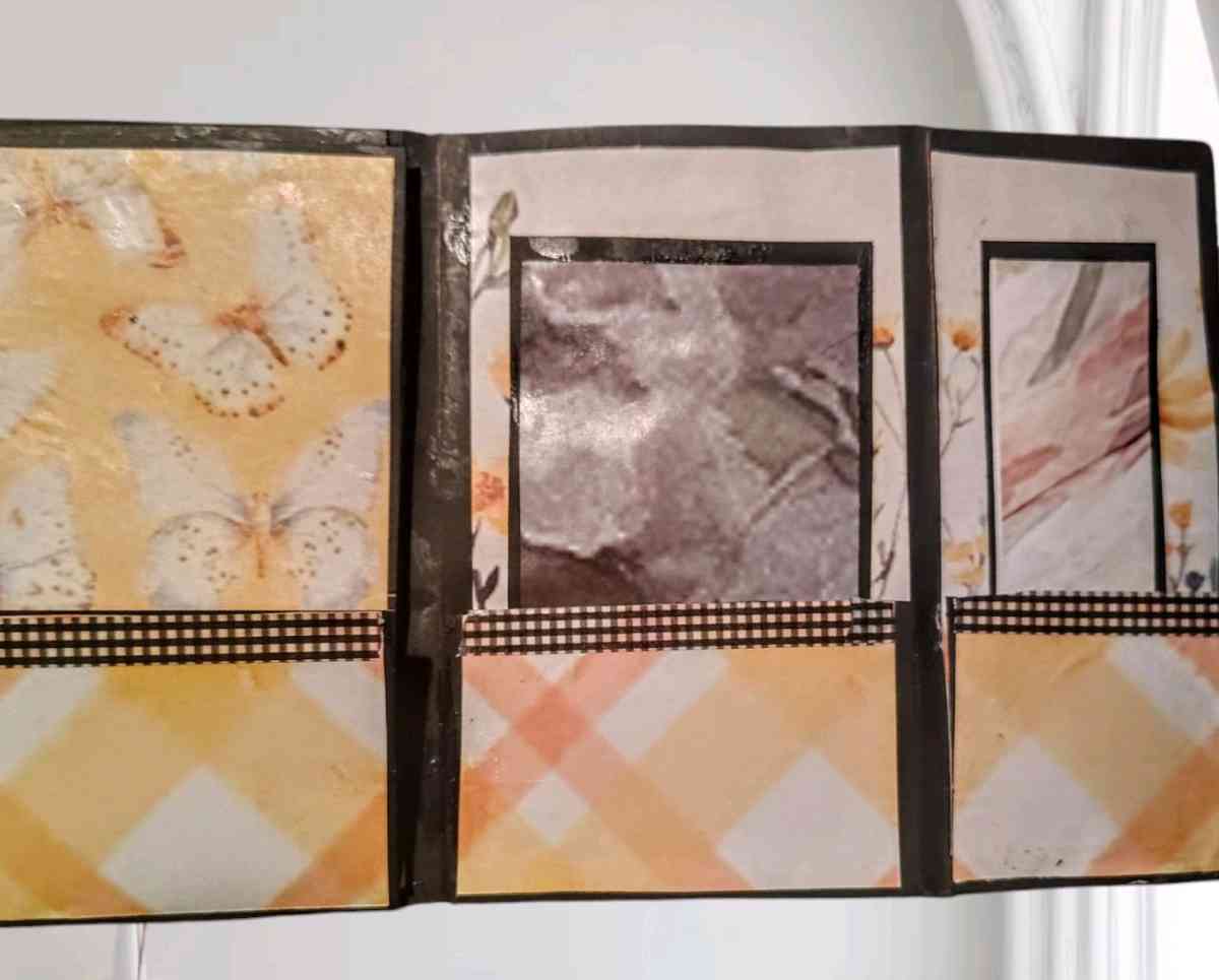 Birds and Butterflies Wallet Style Folio - Sorrento, Florida - FleaMarketBay