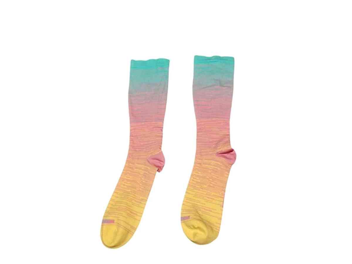 Levsox Compression Socks Women and Men 2030mmhg Best for Nur - Alicia, Arkansas - FleaMarketBay