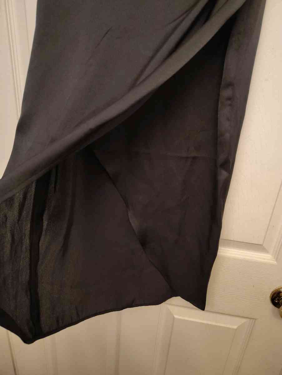 Express silk pencil skirt - Kissimmee, Florida - FleaMarketBay