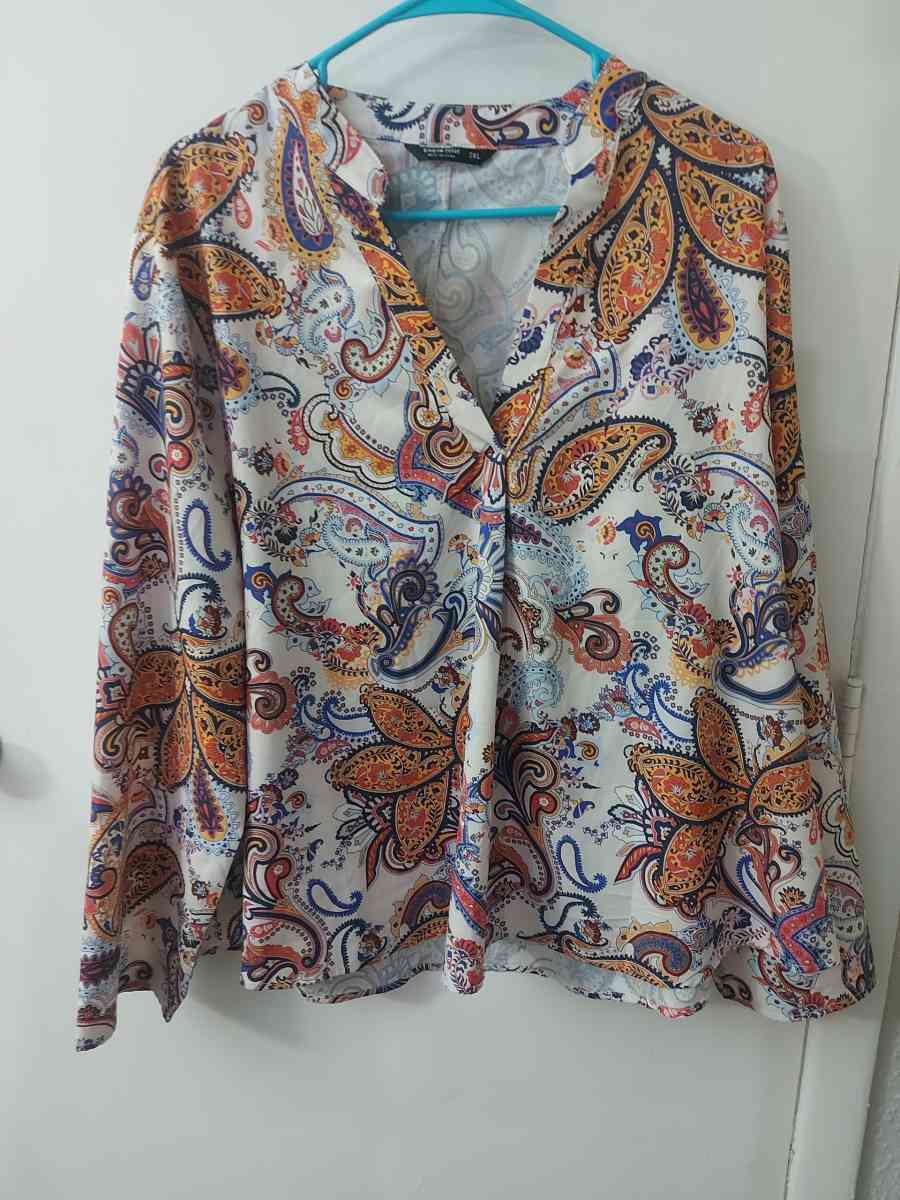 SHEIN Curve Floral Paisley Print Blouse Size 2XL - Atlanta, Georgia