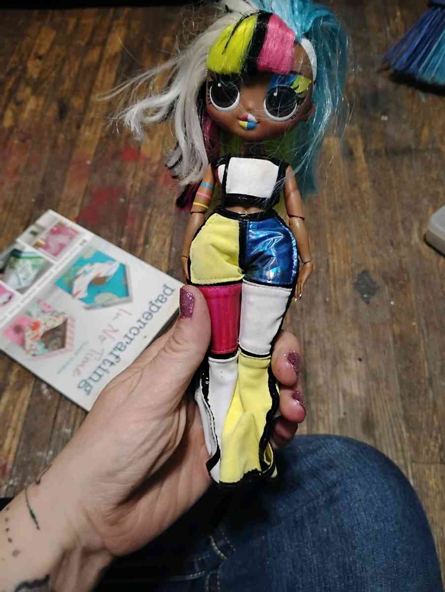 LOL Surprise OMG Doll  Rainbow Hair Fashion Queen - Springfield, Illinois