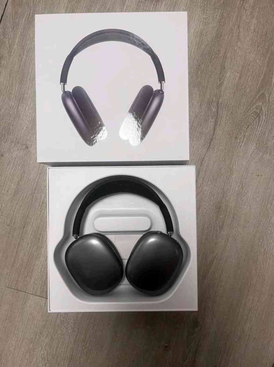 Apple Airpod max Black - Wilmington, Delaware - FleaMarketBay