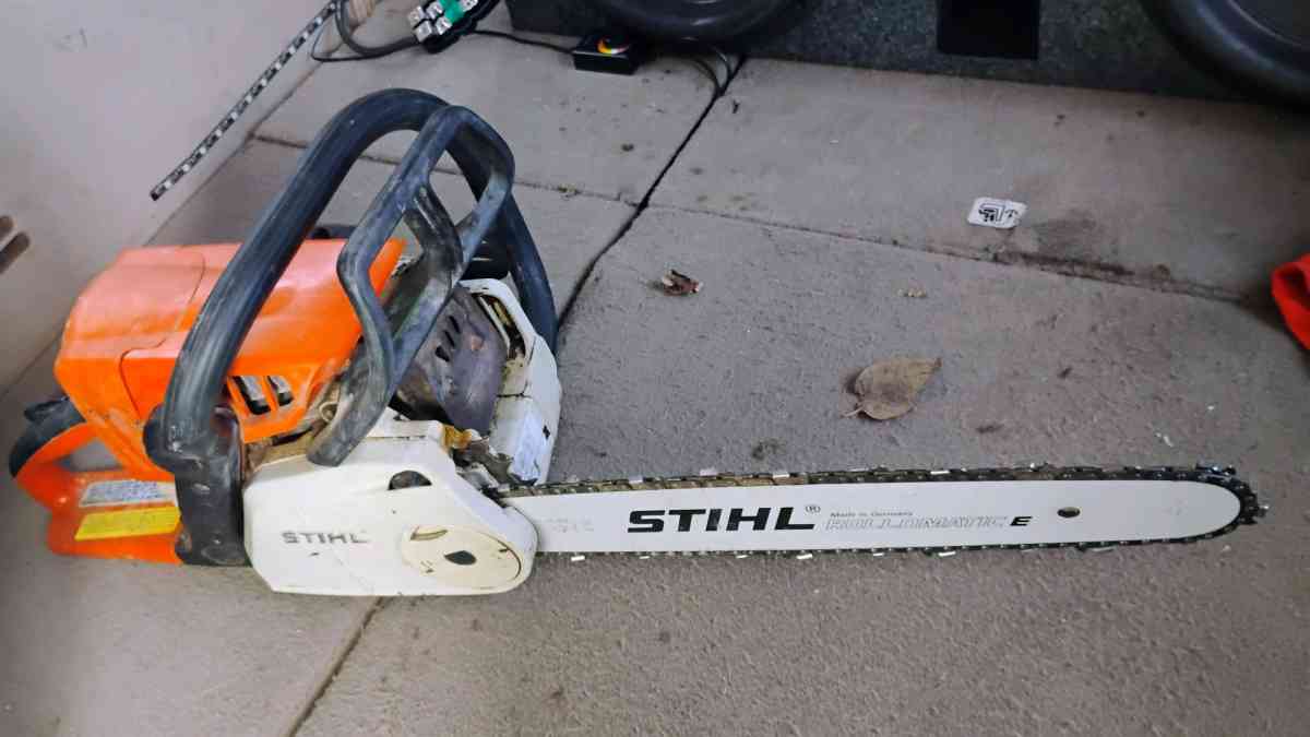 Stihl MS 210C Chainsaw - Davis, Oklahoma - FleaMarketBay