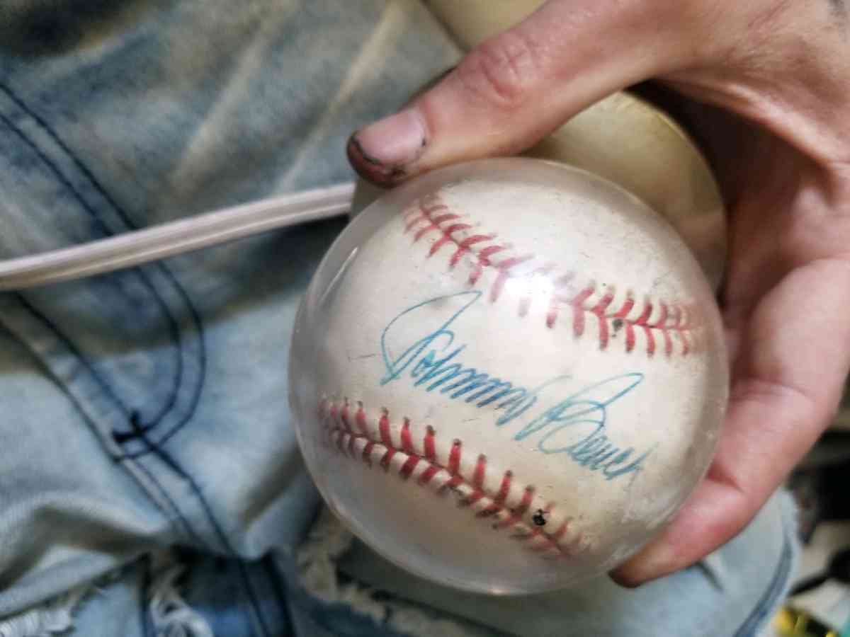 johnny bench auto graphed baseball - Cincinnati, Ohio - FleaMarketBay