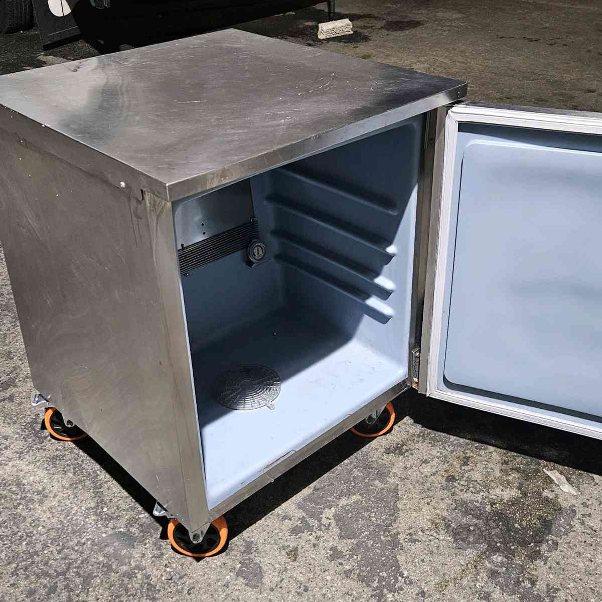 Delfield Tabletop Freezer  NSF Standard - Montclair, California - FleaMarketBay