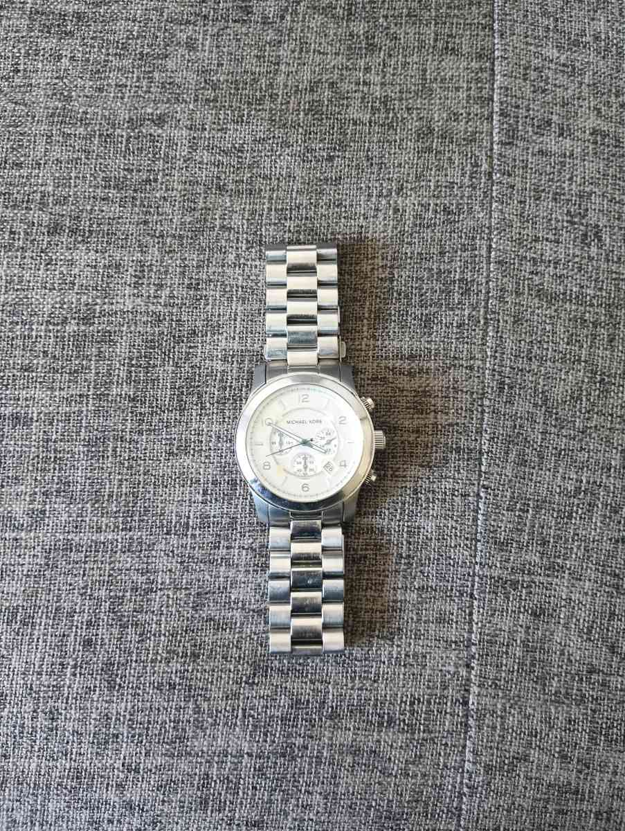 Michael Kors Silver Watch MK8086 - Frostproof, Florida